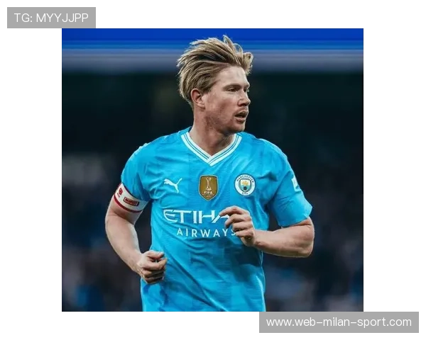 德布劳内精准吊传击中横梁，全场倒吸凉气