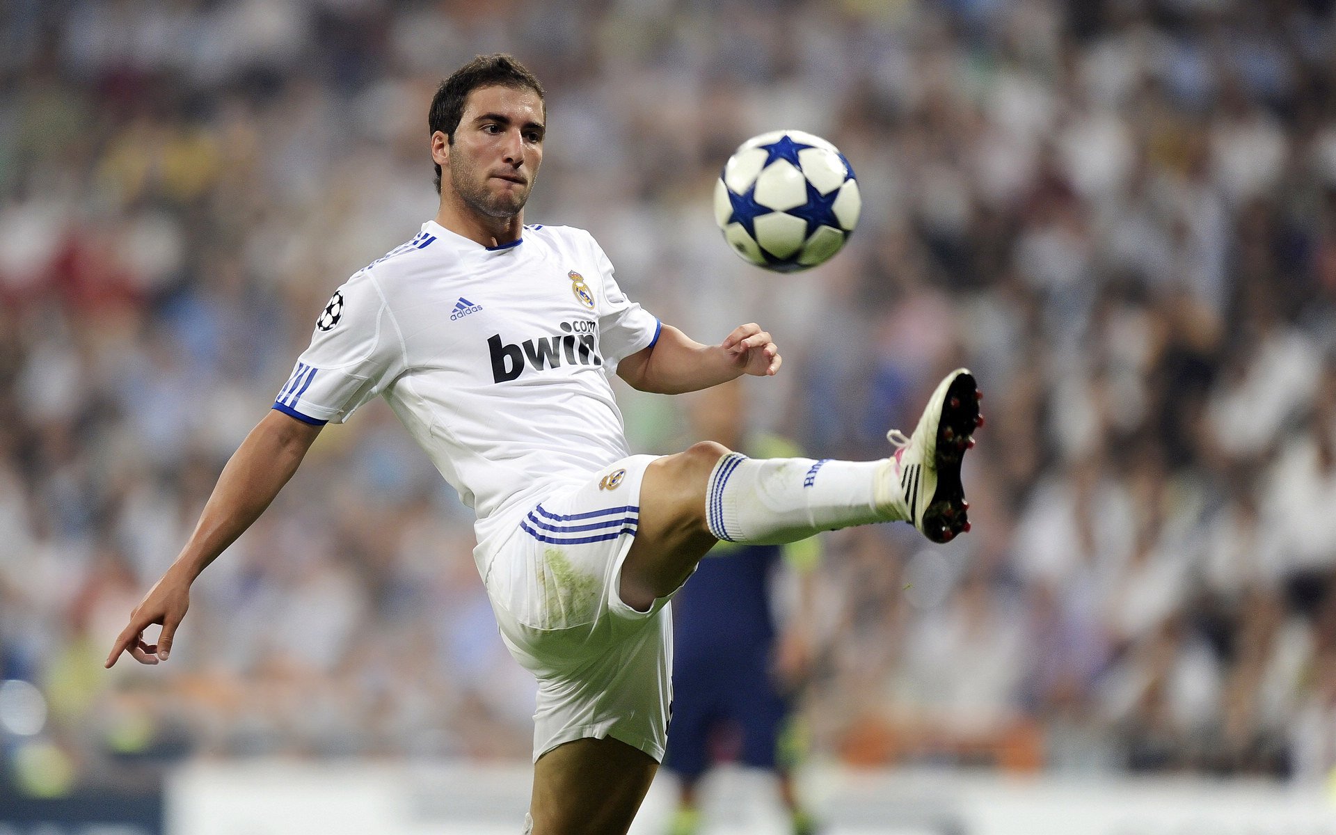 米兰官网-球队控球核心是否影响整队心理节奏稳定性，怎样分析球队控球率